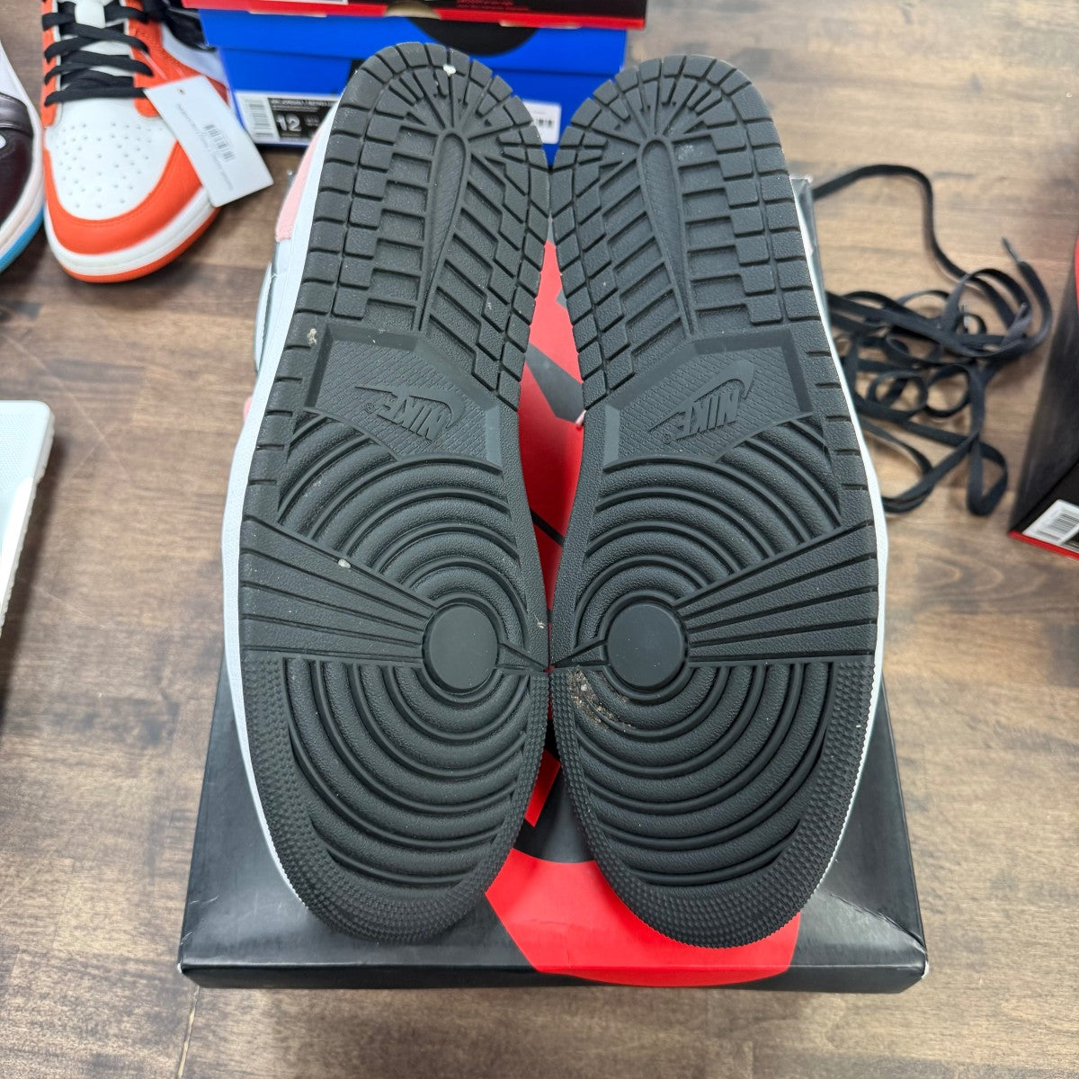 Jordan 1 Low OG Bleached Coral - Image 4
