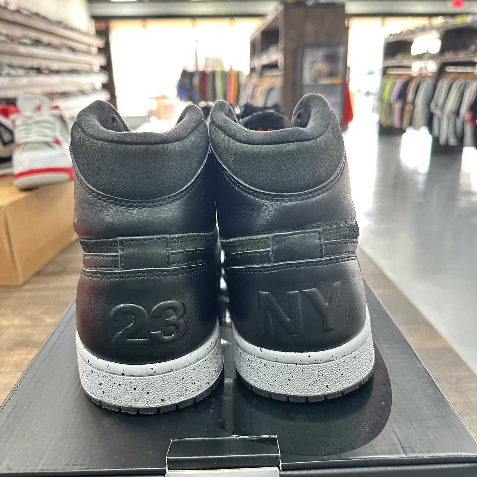 NYC Jordan 1 Retro High (USED, Replacement Box)