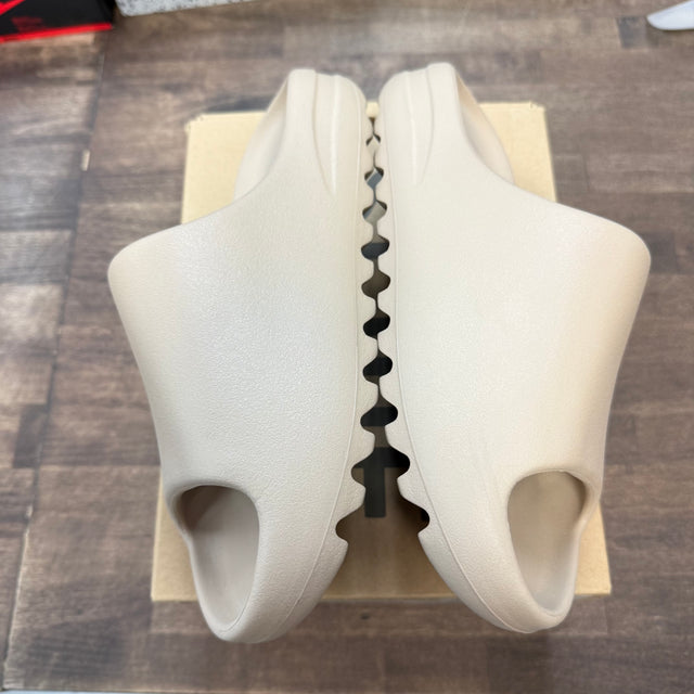 Pure Yeezy Slide (USED)