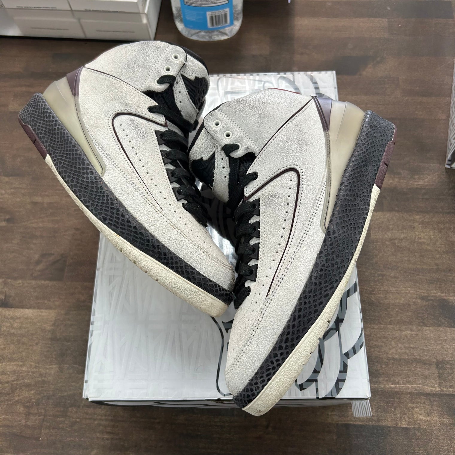 A Ma Maniere Jordan 2 Retro (Used)