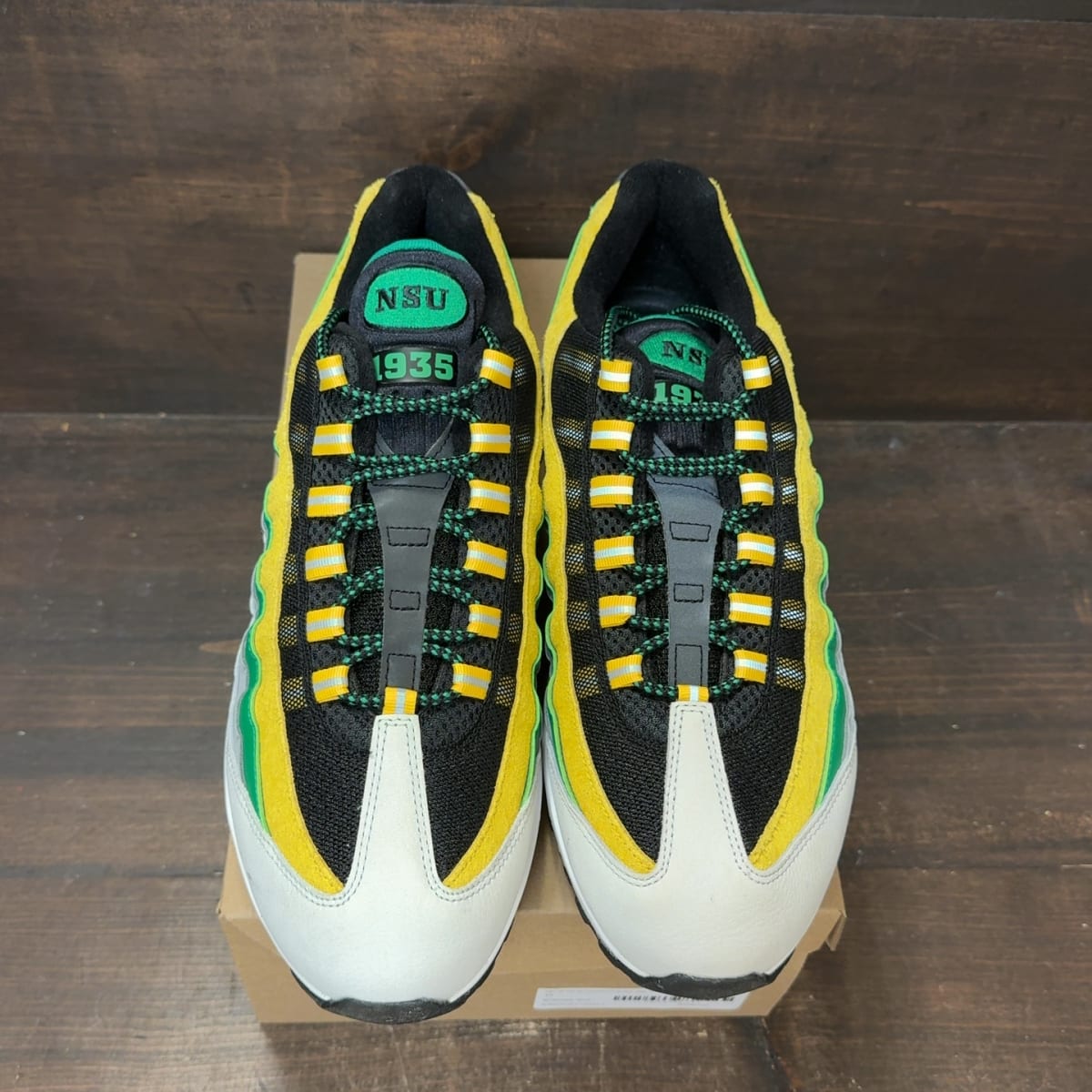 Nike Air Max 95 Yardrunners Norfolk State Size 13 (Pre-Owned) - tag