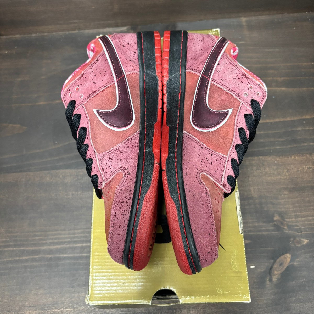 Nike SB Dunk Low Concepts Red Lobster Size 8.5 (Pre-Owned)