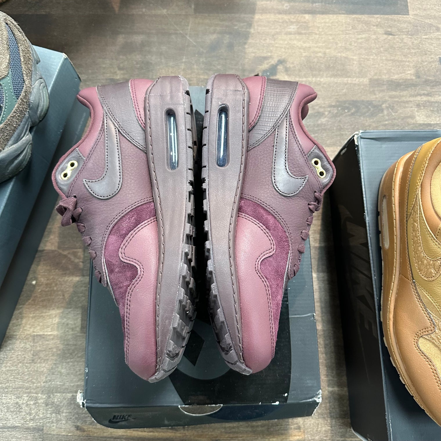 Nike Air Max 1 Burgundy Crush (US 10.5W) (USED)
