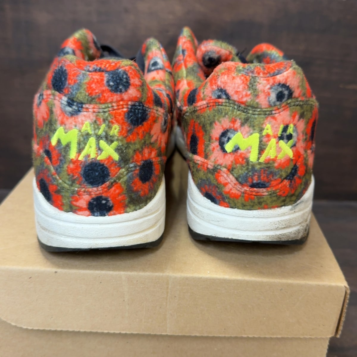 Nike Air Max 1 Solar Daisy Size 11 (Pre-Owned) - Image 5