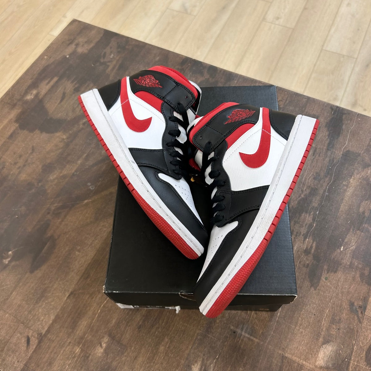 Jordan 1 Mid Gym Red Black White - Image 1