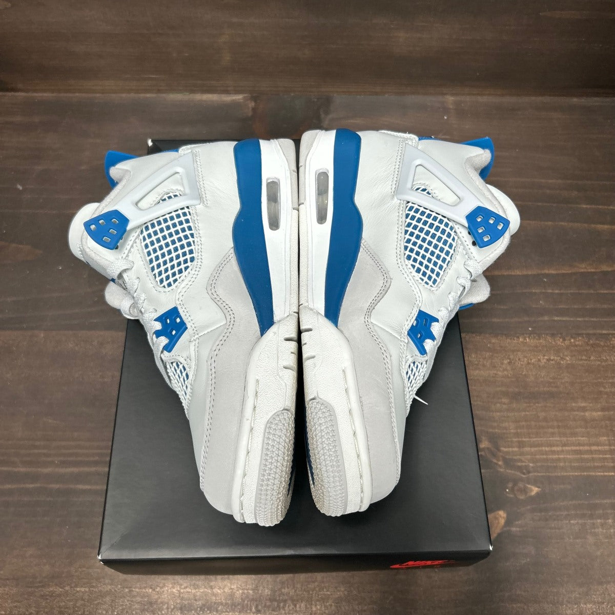Jordan 4 Retro Military Blue (2024) (GS) - Image 4