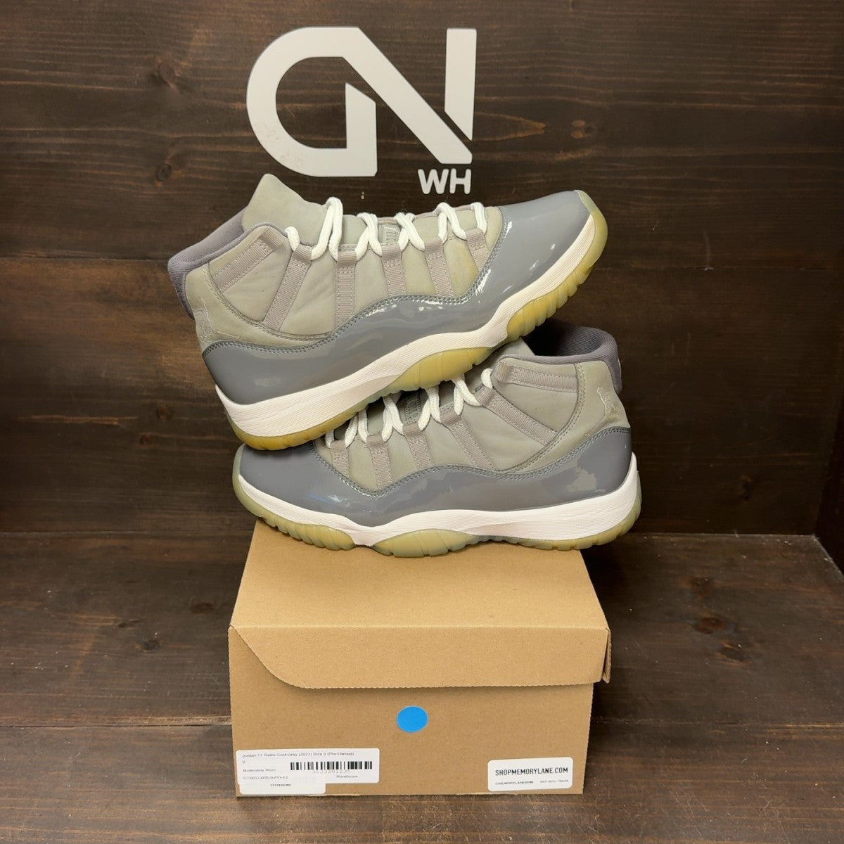 Jordan 11 Retro Cool Grey (2021) Size 9 (Pre-Owned) - Image 1