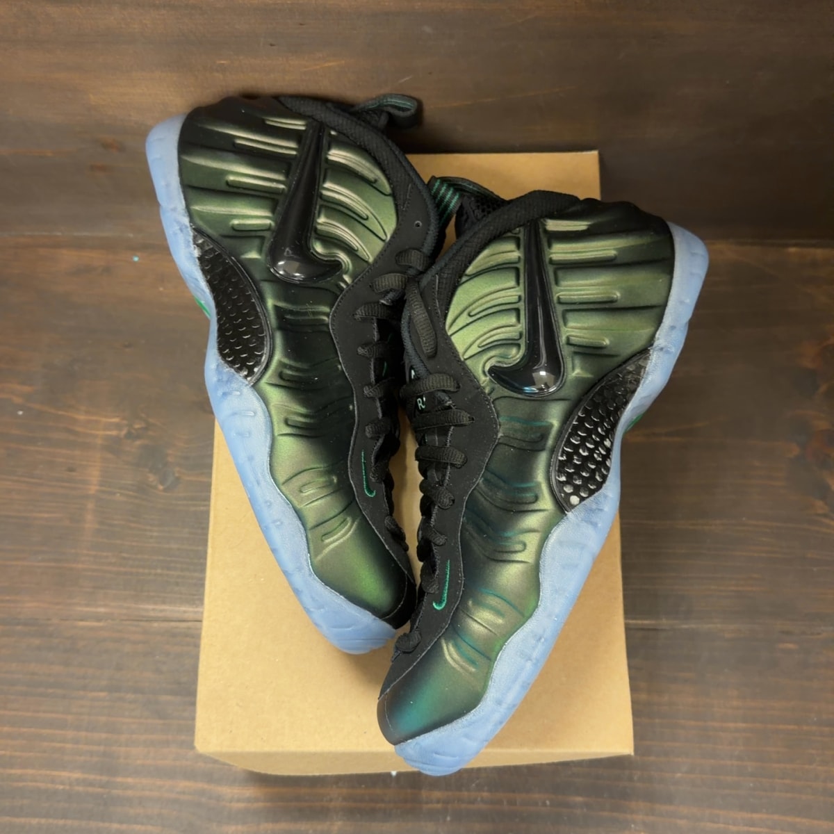 Nike Air Foamposite Pro Pine Green (2025) Size 11 - Image 2