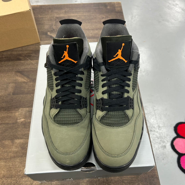 Undefeated Jordan 4 Retro (USED)