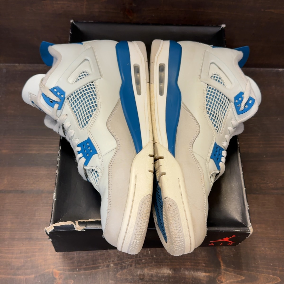 Jordan 4 Retro Military Blue (2024) Size 13 (Pre-Owned) - Image 4