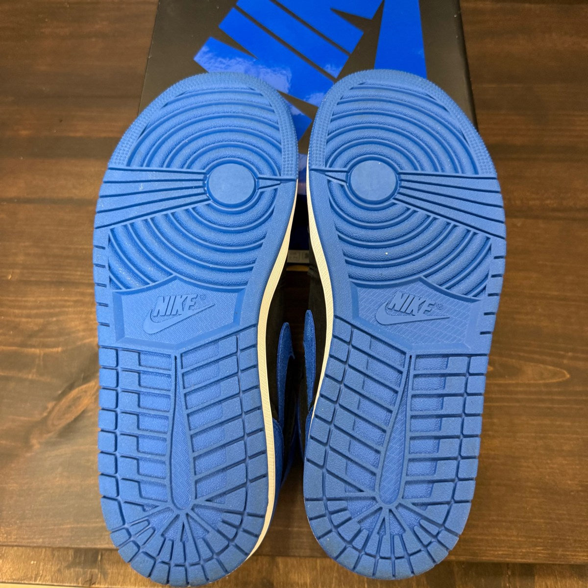 Jordan 1 Retro High OG Royal Reimagined - Image 5