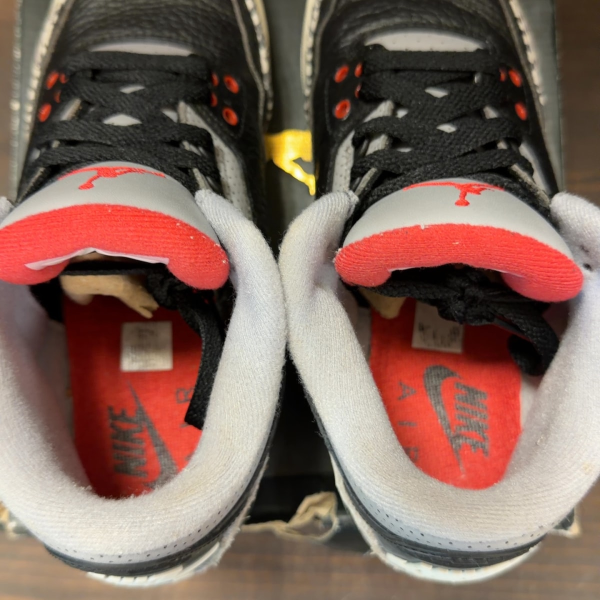 Jordan 3 Retro Black Cement (2018) (GS) Size 5.5Y (Pre-Owned) - aux