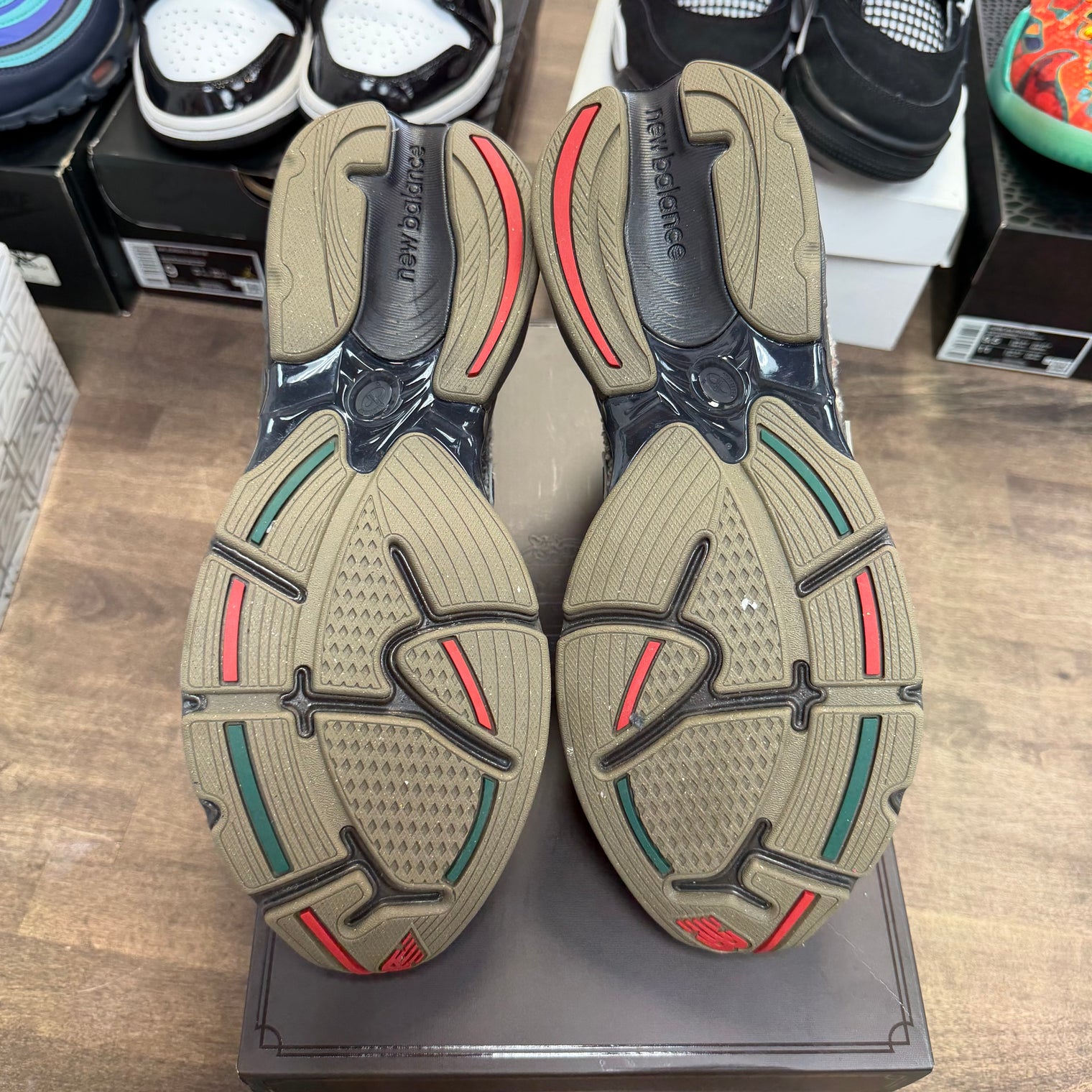 Joe Freshgoods Hand-Me-Downs New Balance 2010 (USED)