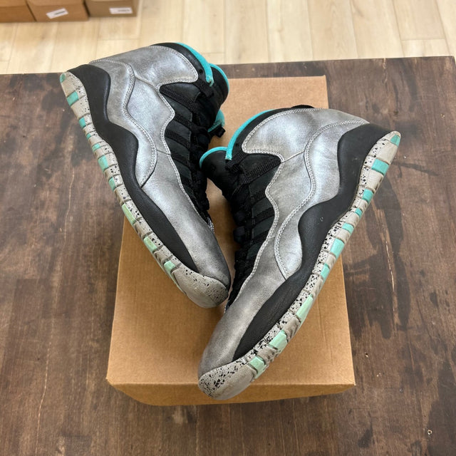 Jordan 10 Retro Lady of Liberty 30th Anniversary Size 9.5 (Pre-Owned) - Image 1