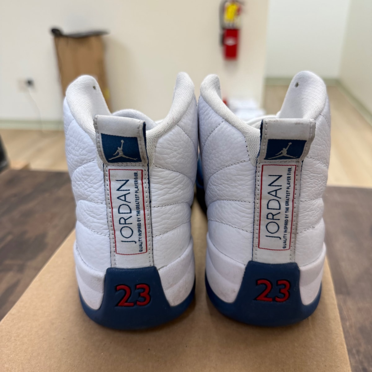 Jordan 12 Retro French Blue (2016) Size 8 (Pre-Owned) - Image 3