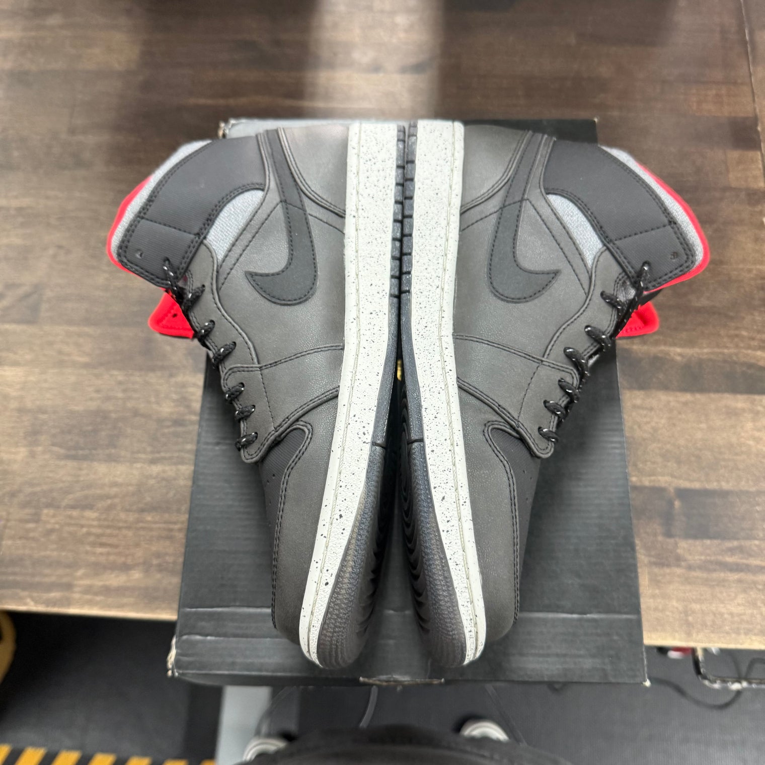 Holiday Jordan 1 Mid (2015) (Lightly Worn)