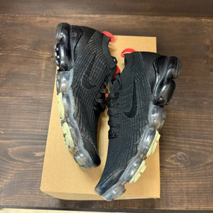 Nike Air VaporMax Flyknit 3 Black Snakeskin Size 11 (Pre-Owned) - Image 2