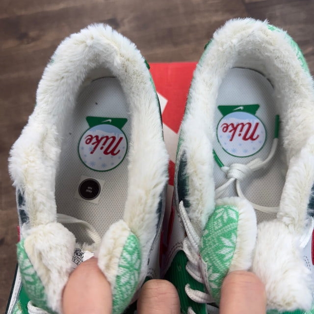 Nike Air Max 90 Nordic Christmas (2020) (US 8.5) (USED)