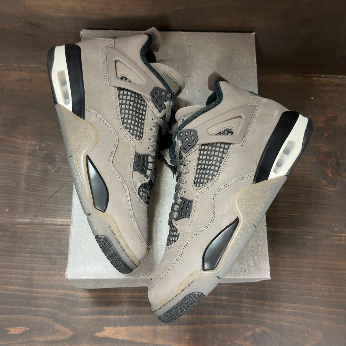 Jordan 4 Retro Cave Stone Size 10.5 (Pre-Owned) - back