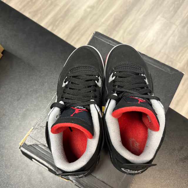 Bred Jordan 4 2019 (USED)