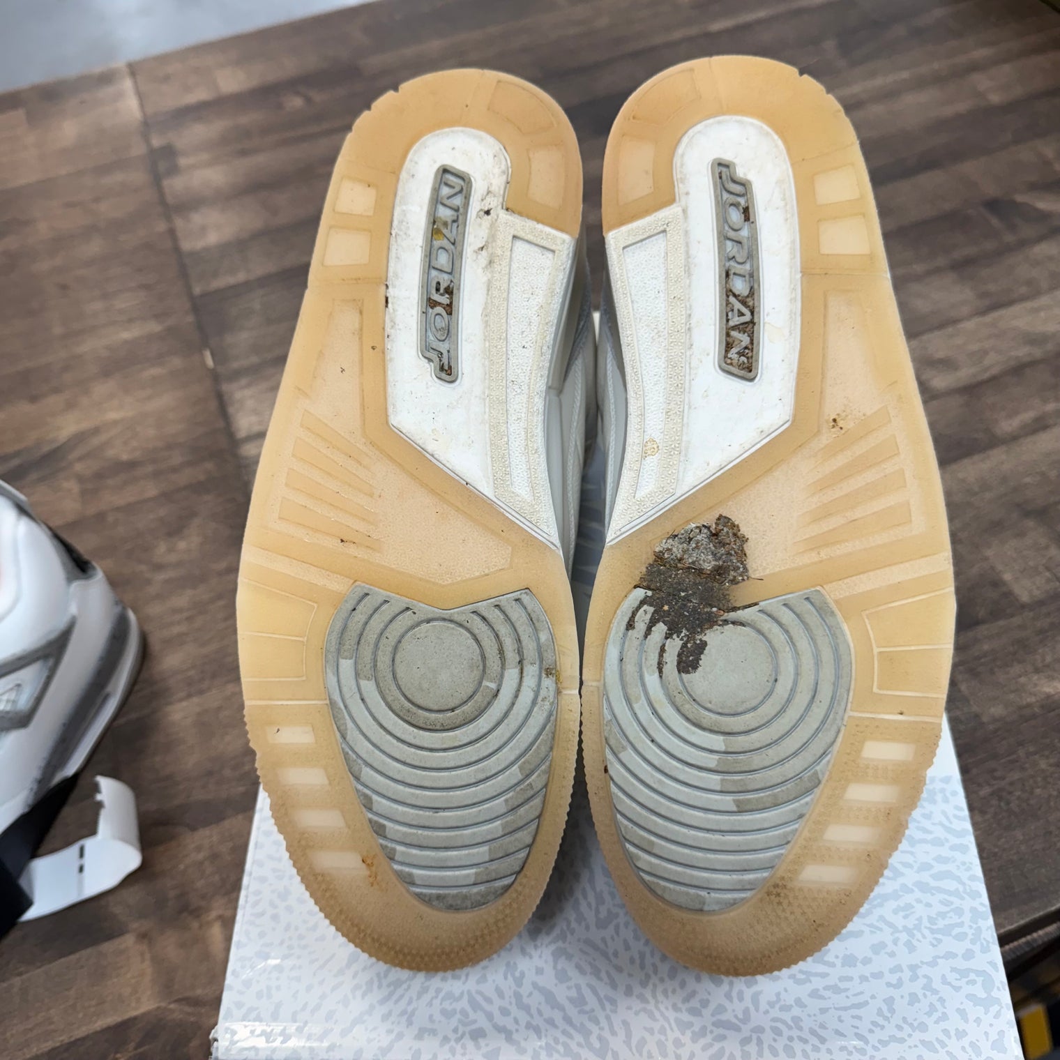 Craft Ivory Jordan 3 Retro (USED)