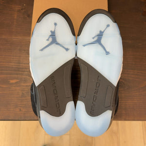 Jordan 5 Retro Black University Blue (2026) Size 13 - aux