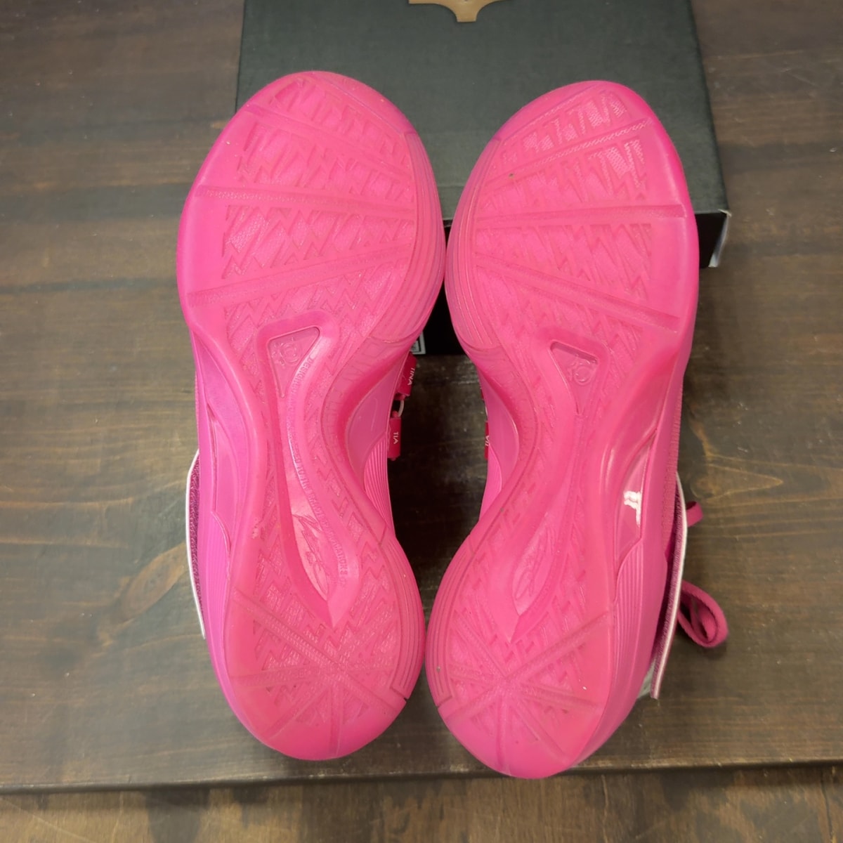 Nike KD 4 Aunt Pearl (2024) - Image 8