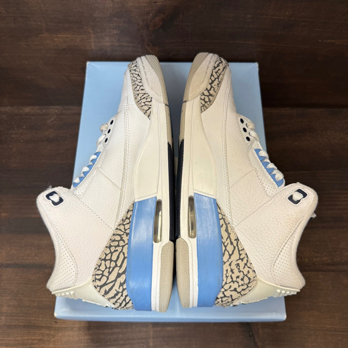 Jordan 3 Retro UNC (2020) - Image 4