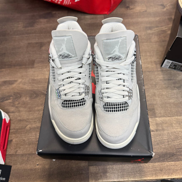 Jordan 4 Retro Frozen Moments (US 5.5W) (USED)