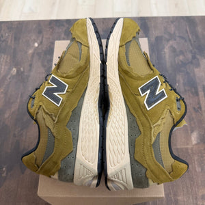New Balance 2002R Protection Pack High Desert Size 12 (Pre-Owned) - Image 3