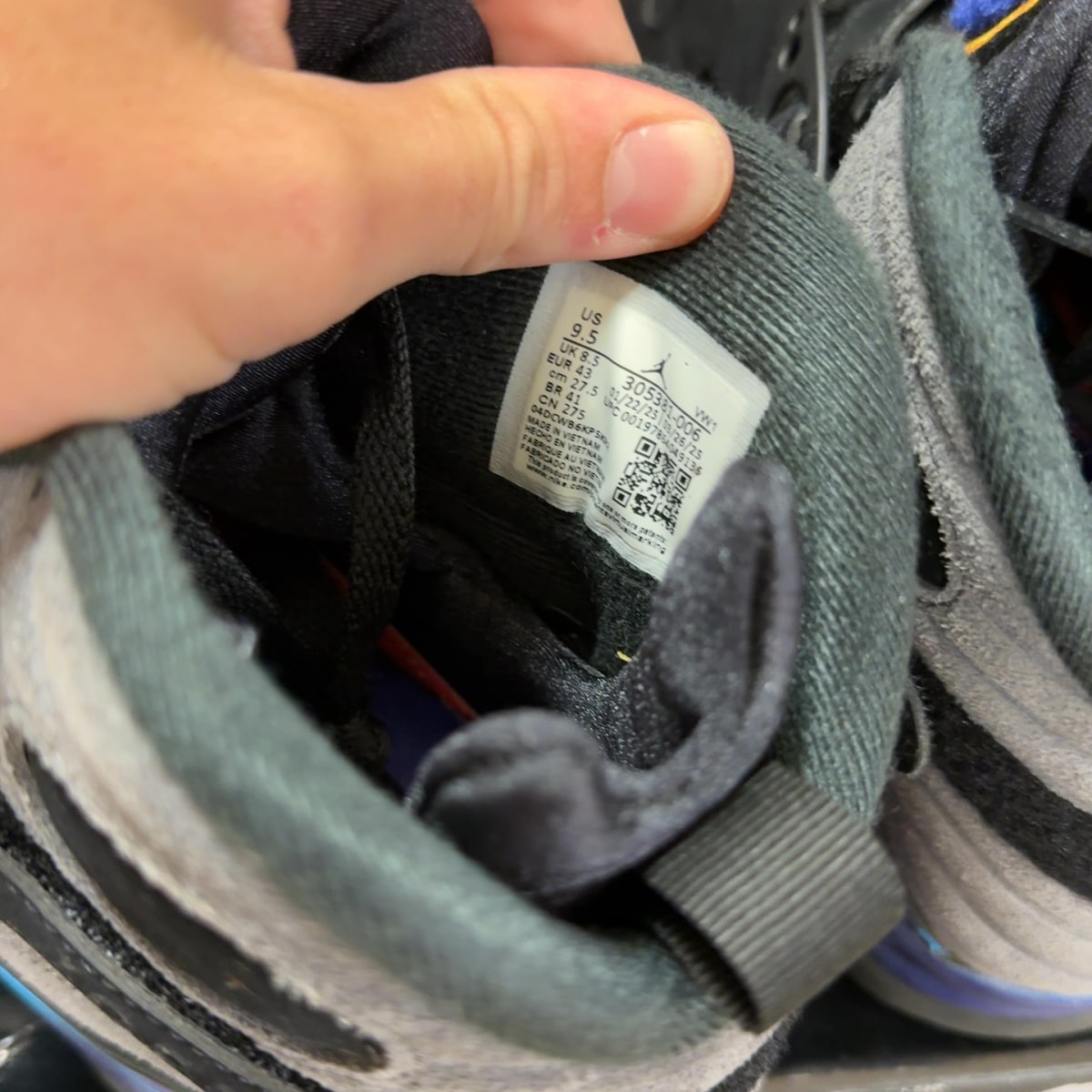 Jordan 8 Retro Aqua (2025) - Image 7