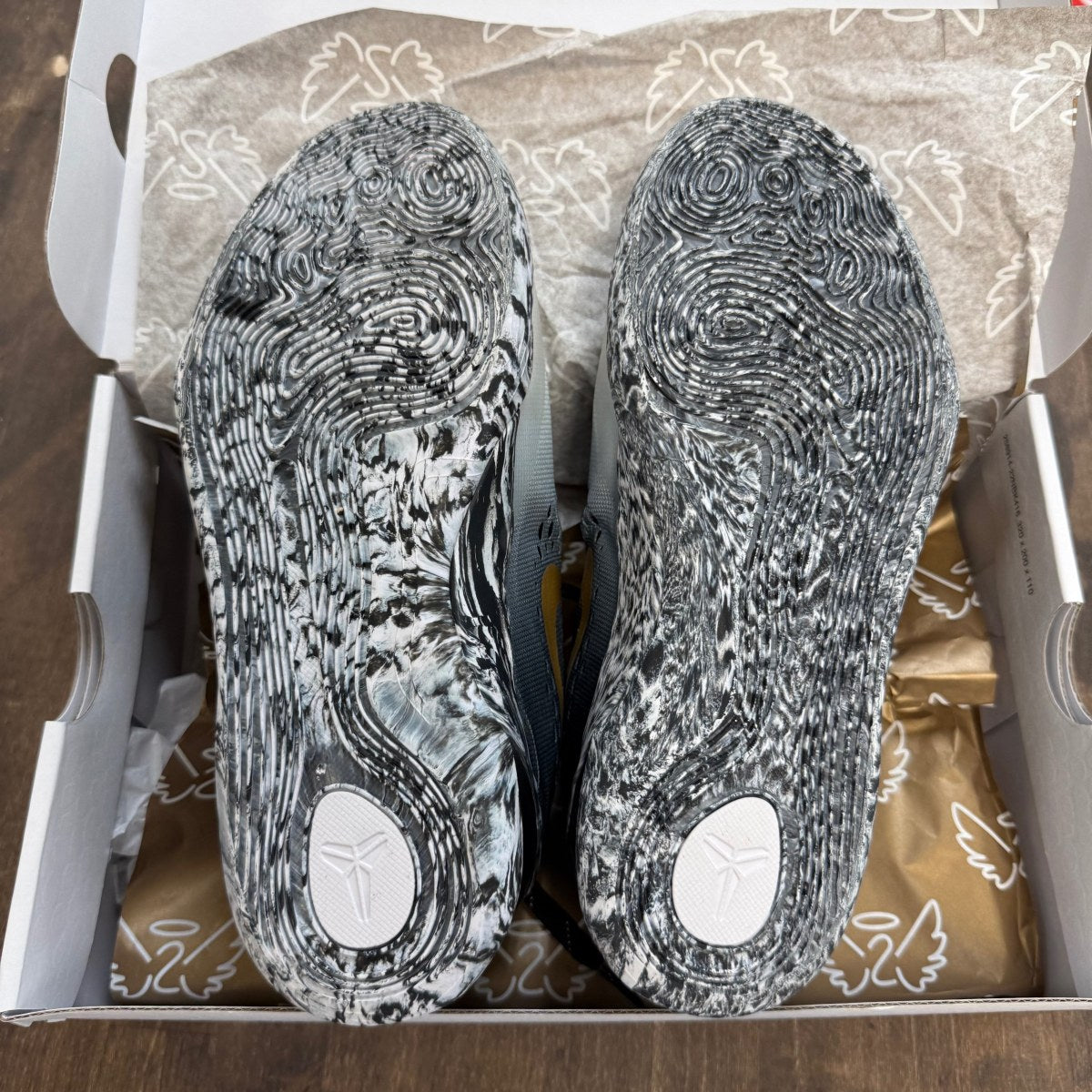 Nike Kobe 9 EM Low Mambacita (GS) - Image 5
