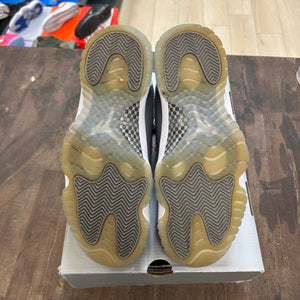 Jordan 11 Retro Cool Grey (2021) Size 9.5 (Pre-Owned) - Image 5