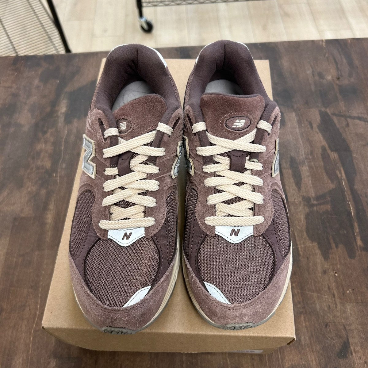 New Balance 2002R Black Fig Size 7 (Pre-Owned) - Image 2
