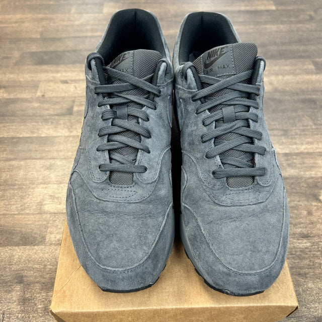 Anthracite Air Max 1 (2018) (USED, No Box)