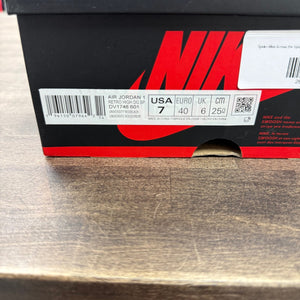 Jordan 1 Retro High OG Spider-Man Across the Spider-Verse - Image 6