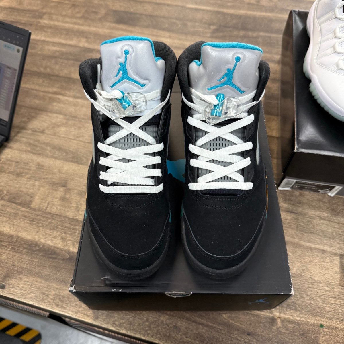 Jordan 5 Retro Aqua - Image 3