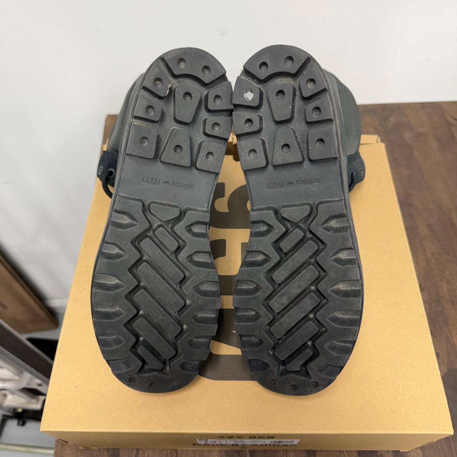 Pirate Black Yeezy Boot (2023) (USED)