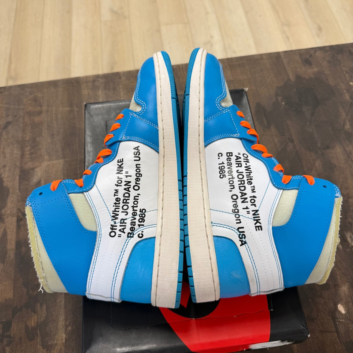 Jordan 1 Retro High Off-White University Blue - Image 4