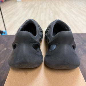 adidas Yeezy Foam RNR Onyx - Image 2