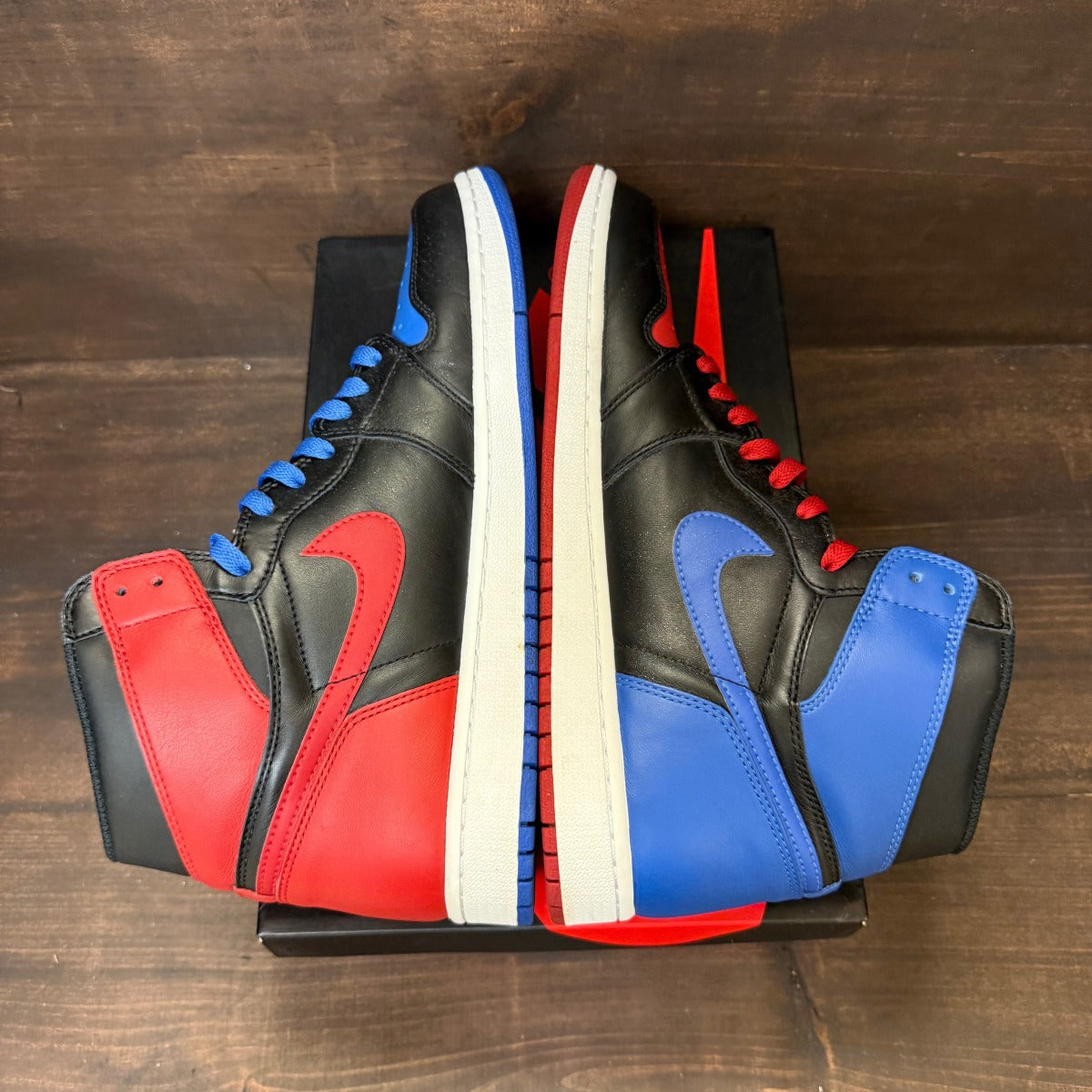 Jordan 1 Retro Top 3 - Image 4