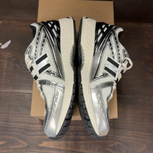 New Balance 1906R Silver Black Size 11 (Pre-Owned) - aux