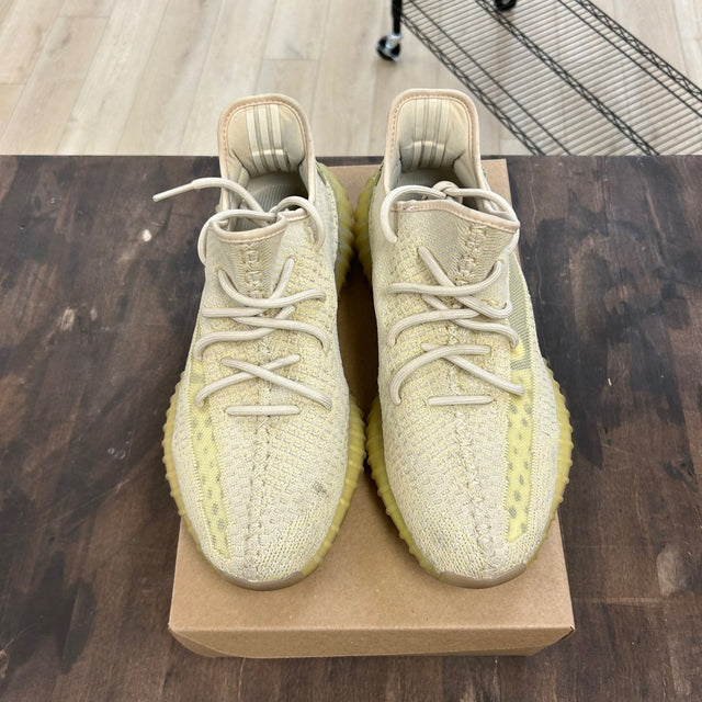 adidas Yeezy Boost 350 V2 Flax Size 10 (Pre-Owned) - Image 2