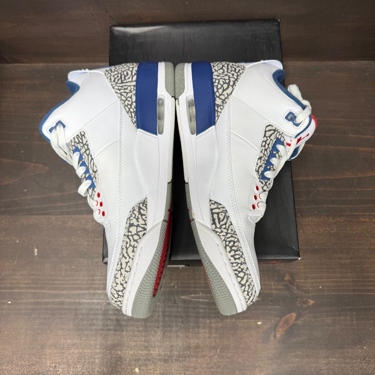 Jordan 3 Retro True Blue (2016) Size 12 (Pre-Owned)