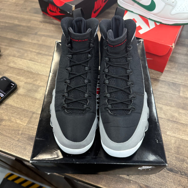 Jordan 9 Retro Particle Grey (USED)