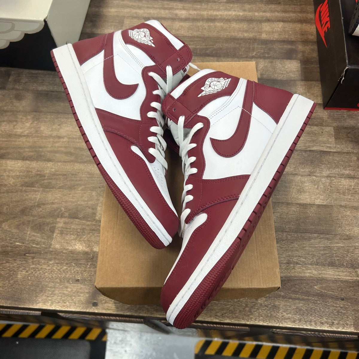 Jordan 1 Retro High OG Artisanal Team Red Size 13 (Pre-Owned) - Image 1