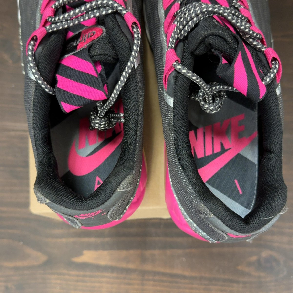Nike Air Max 95 Tape Black Pink Foil Size 11 (Pre-Owned) - Image 6