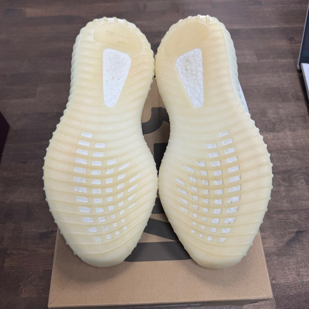 adidas Yeezy Boost 350 V2 Zebra - Image 4