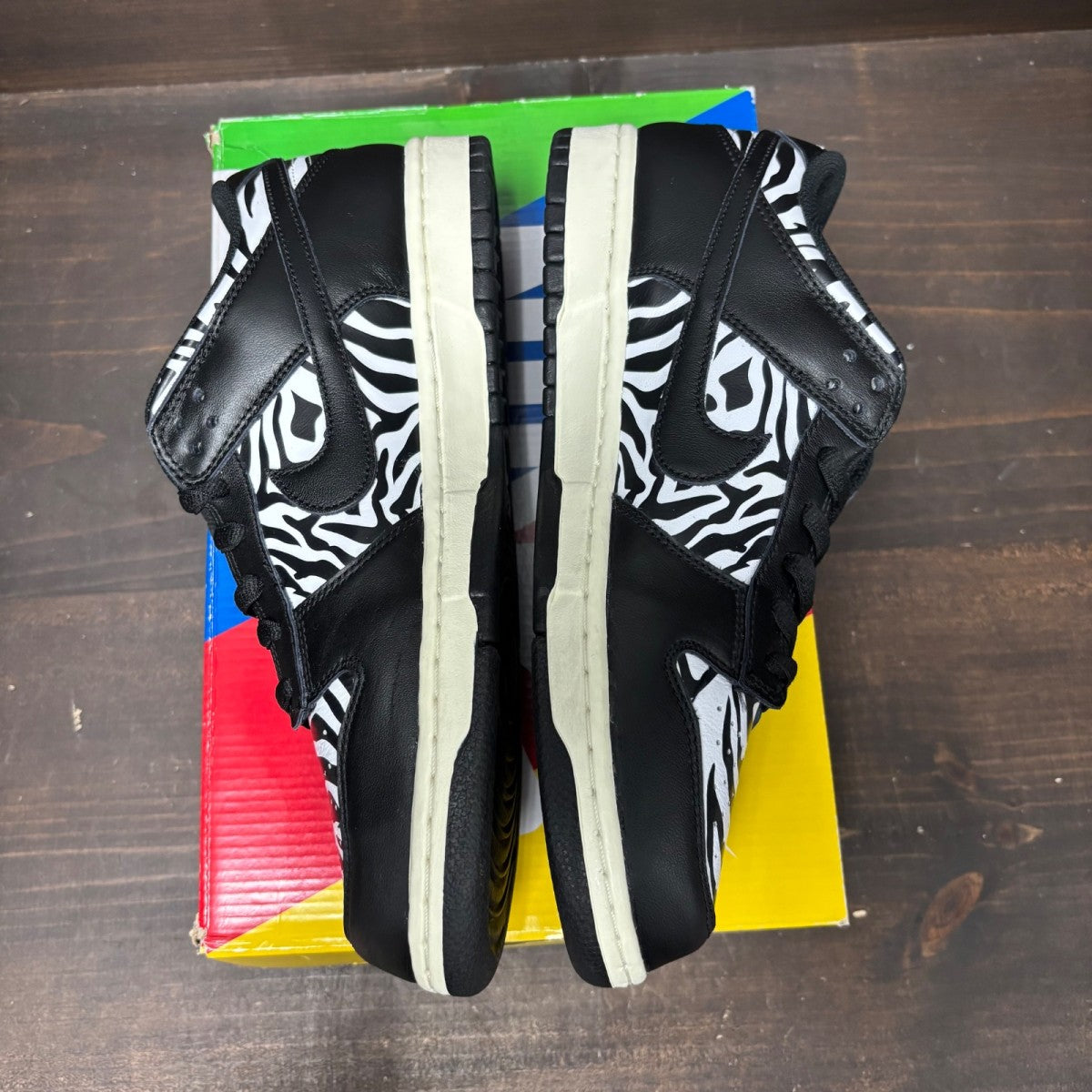 Nike SB Dunk Low OG QS Quartersnacks Zebra - Image 4