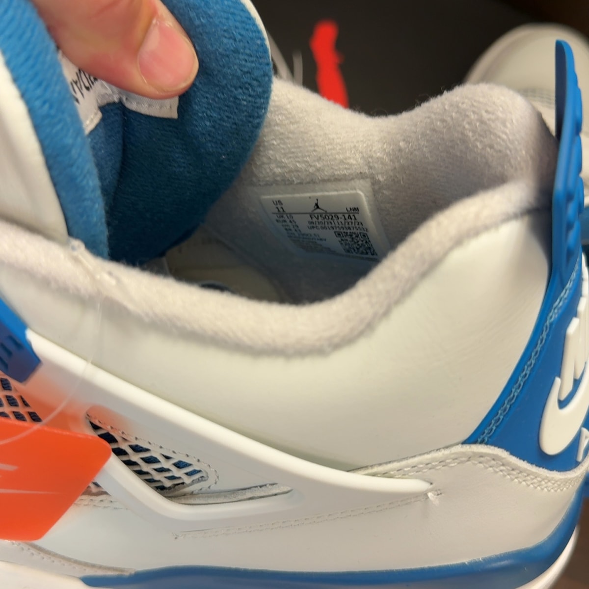 Jordan 4 Retro Military Blue (2024) - Image 7